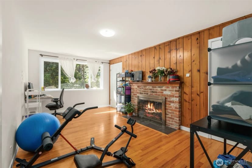 Property photo for 1124 Ne 147th Street, Shoreline photo 16