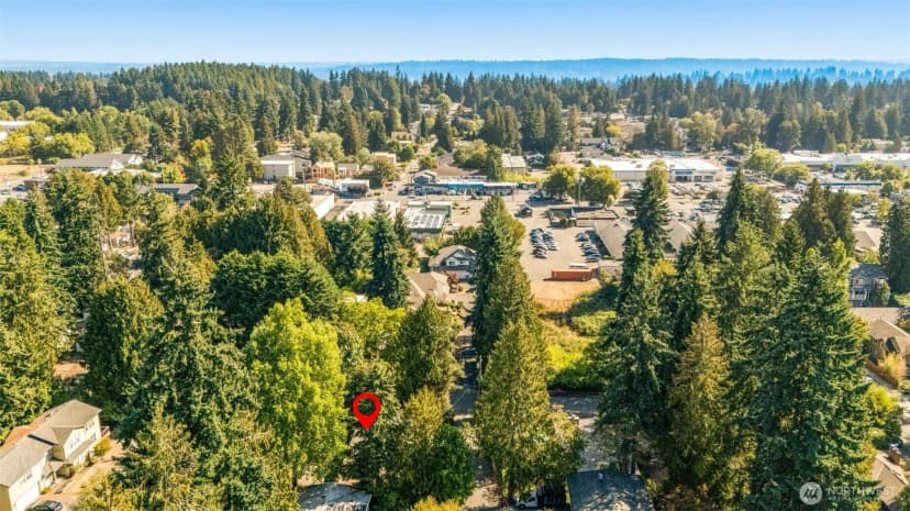 Property photo for 1124 Ne 147th Street, Shoreline photo 23