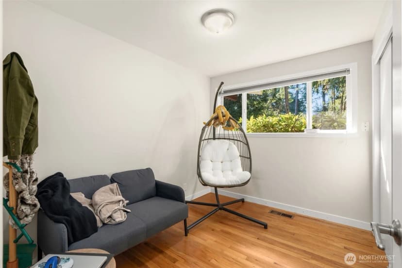 Property photo for 1124 Ne 147th Street, Shoreline photo 13