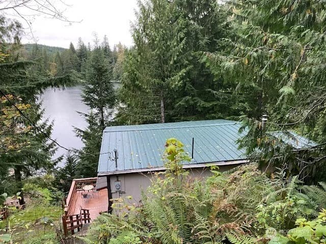 Property photo for 37632 W Lake Walker Drive Se, Enumclaw photo 3