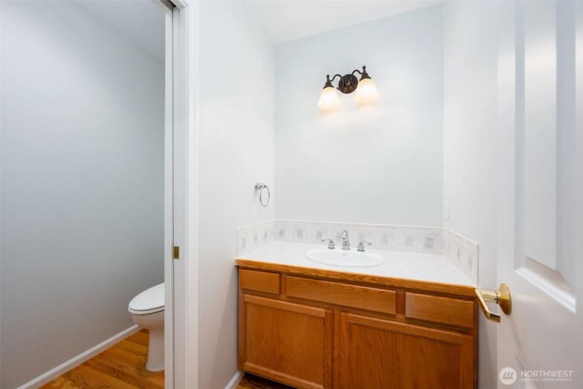 Property photo for 21419 32nd Place W, Brier photo 9