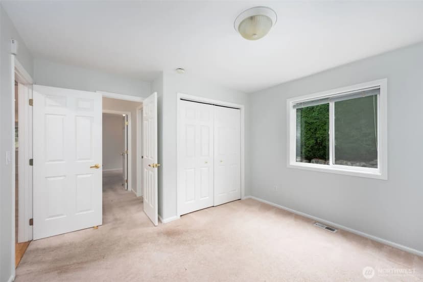 Property photo for 21419 32nd Place W, Brier photo 21