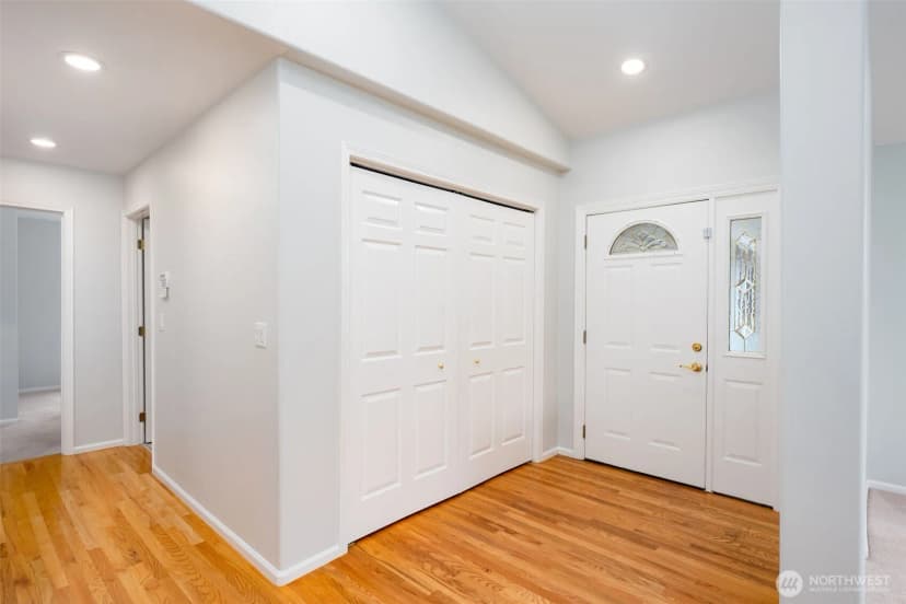 Property photo for 21419 32nd Place W, Brier photo 5