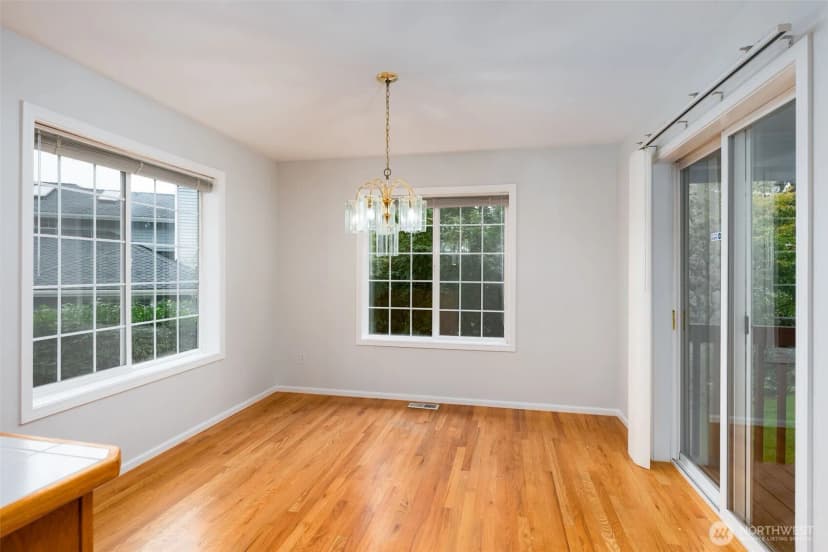 Property photo for 21419 32nd Place W, Brier photo 13