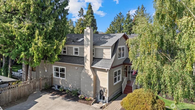 Property photo for 3231 63rd Avenue Sw, Seattle photo 32