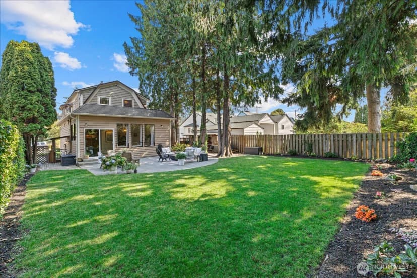 Property photo for 3231 63rd Avenue Sw, Seattle photo 29
