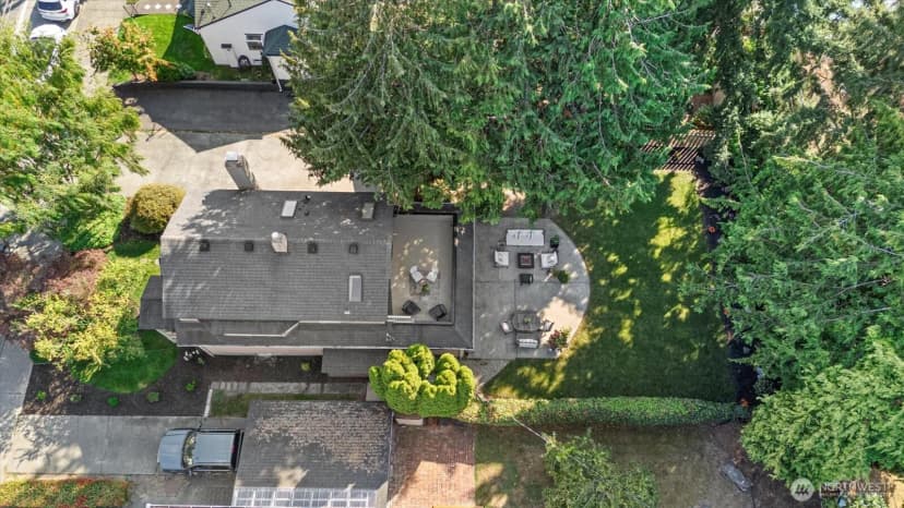 Property photo for 3231 63rd Avenue Sw, Seattle photo 33