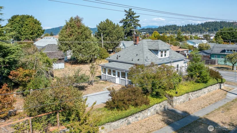 Property photo for 1420 M Avenue, Anacortes photo 38