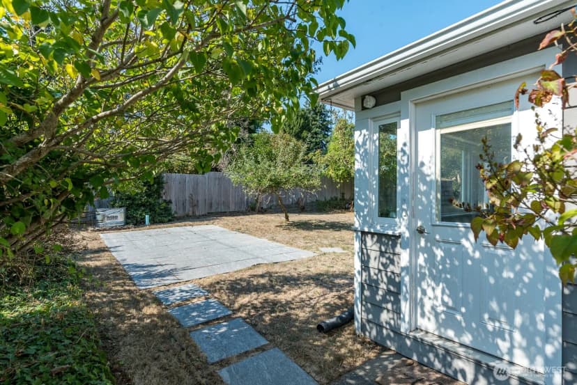 Property photo for 1420 M Avenue, Anacortes photo 34