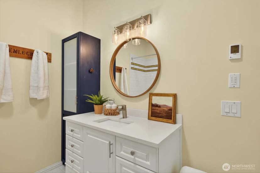 Property photo for 1420 M Avenue, Anacortes photo 17