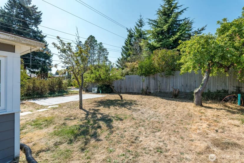 Property photo for 1420 M Avenue, Anacortes photo 31