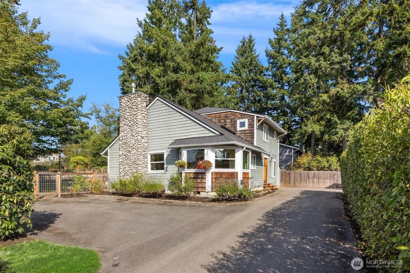 Property photo for 1116 Grow Avenue Ne, Bainbridge Island photo 30