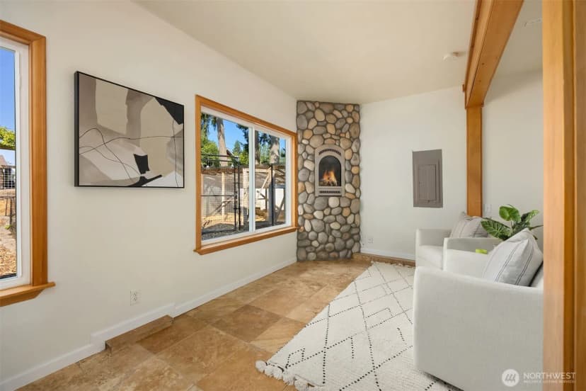 Property photo for 1116 Grow Avenue Ne, Bainbridge Island photo 17