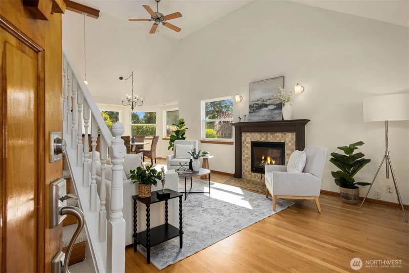 Property photo for 1116 Grow Avenue Ne, Bainbridge Island photo 5