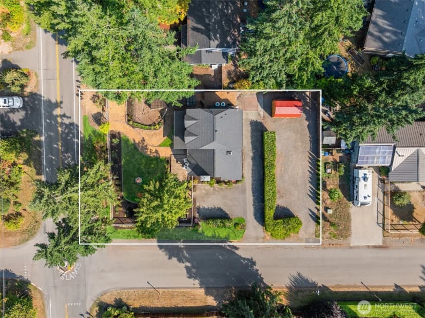 Property photo for 1116 Grow Avenue Ne, Bainbridge Island photo 33