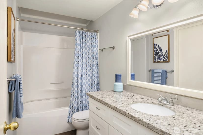 Property photo for 22916 Ne 20th Place, Sammamish photo 27