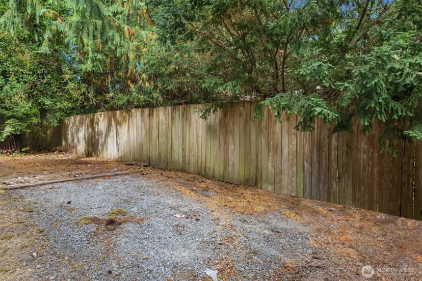 Property photo for 22916 Ne 20th Place, Sammamish photo 37