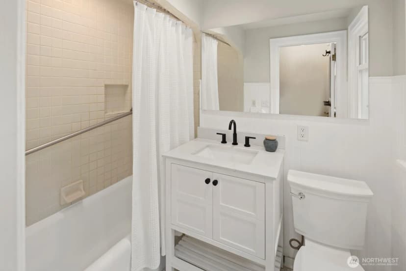Property photo for 3106 Ne 60th Street, Seattle photo 19