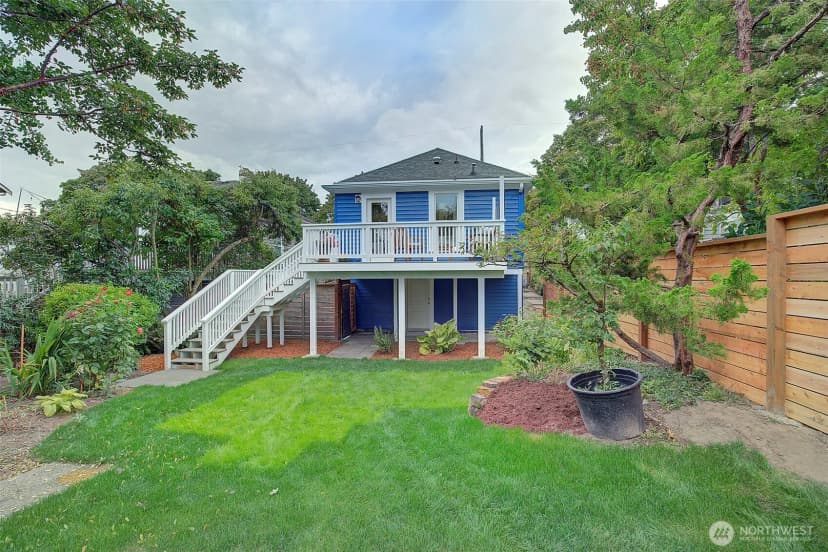 Property photo for 934 25th Avenue S, Seattle photo 32