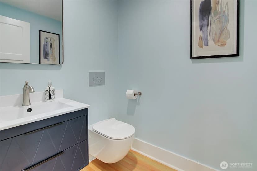 Property photo for 934 25th Avenue S, Seattle photo 22