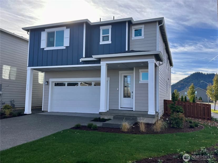 Property photo for 718 Weaver Drive E, Enumclaw photo 11