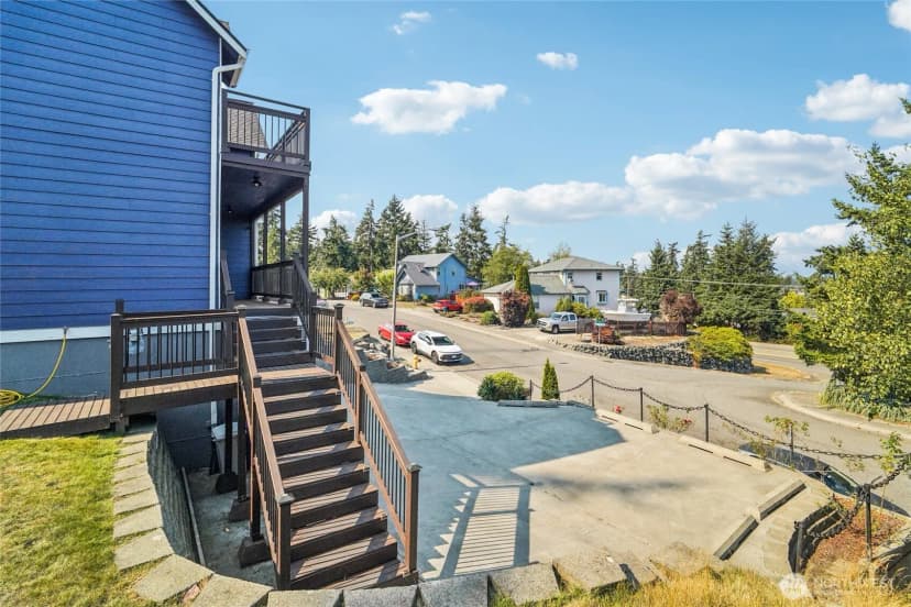 Property photo for 1499 Sw Ponsteen Drive, Oak Harbor photo 37