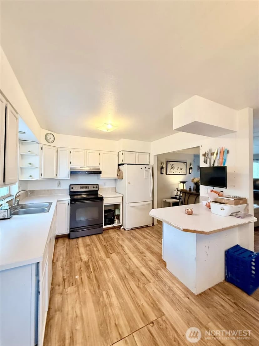 Property photo for 713 Locust Street, Omak photo 3