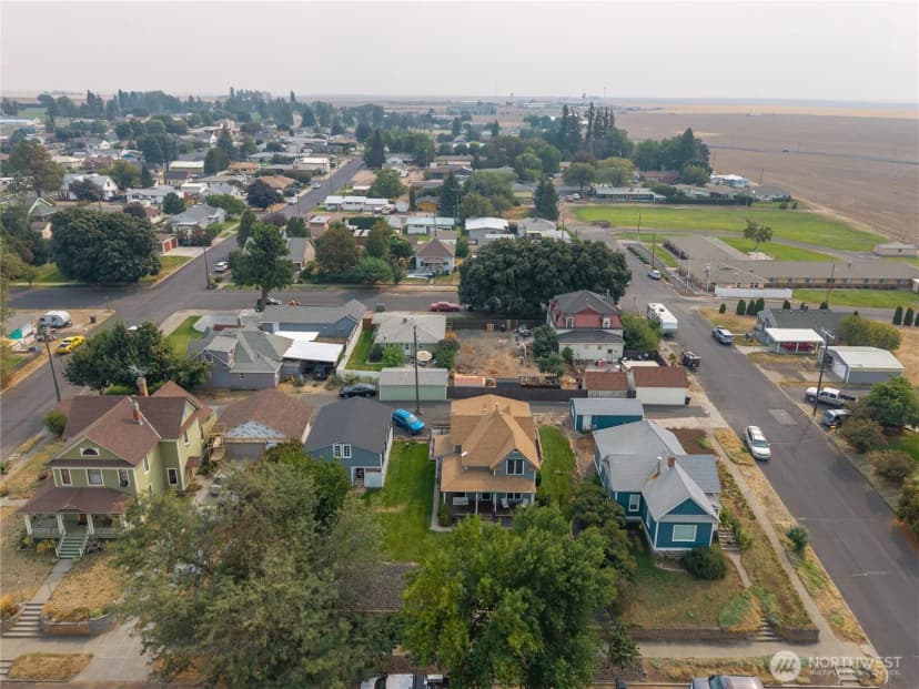 Property photo for 407 W 4th Avenue, Ritzville photo 40
