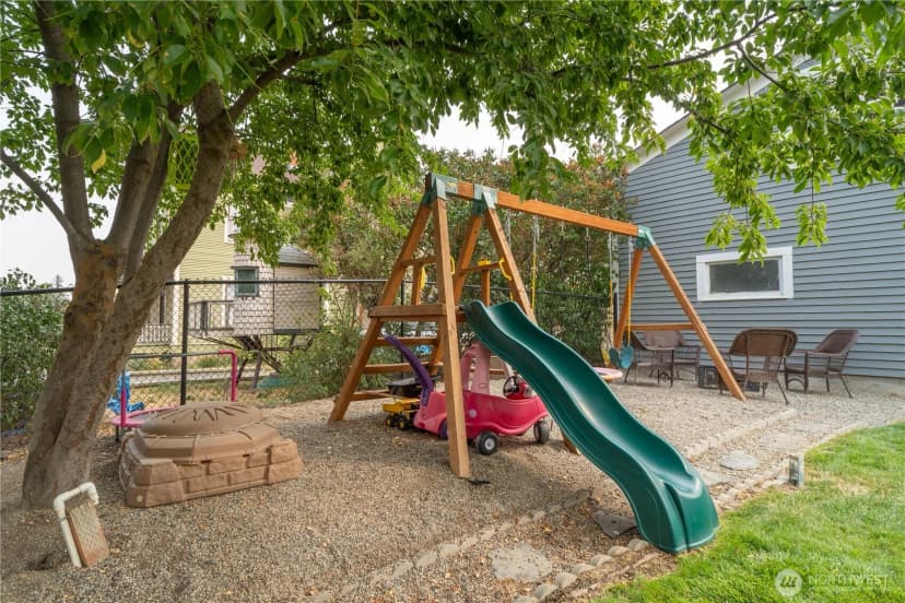 Property photo for 407 W 4th Avenue, Ritzville photo 29
