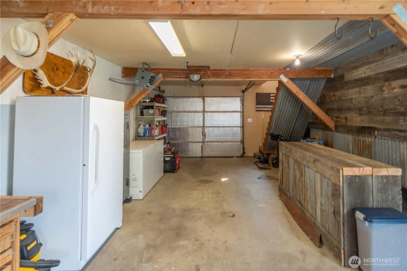 Property photo for 407 W 4th Avenue, Ritzville photo 32
