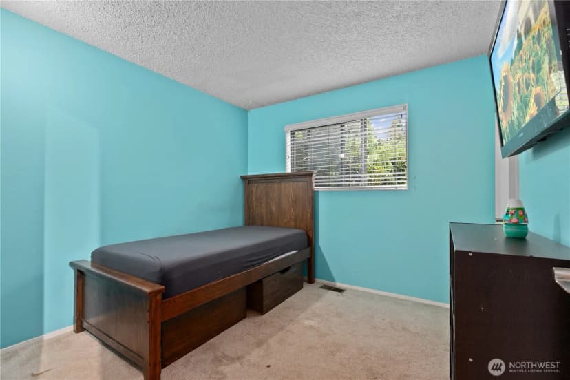 Property photo for 14009 91st Place Ne, Kirkland photo 12