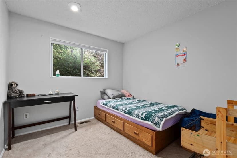 Property photo for 14009 91st Place Ne, Kirkland photo 13