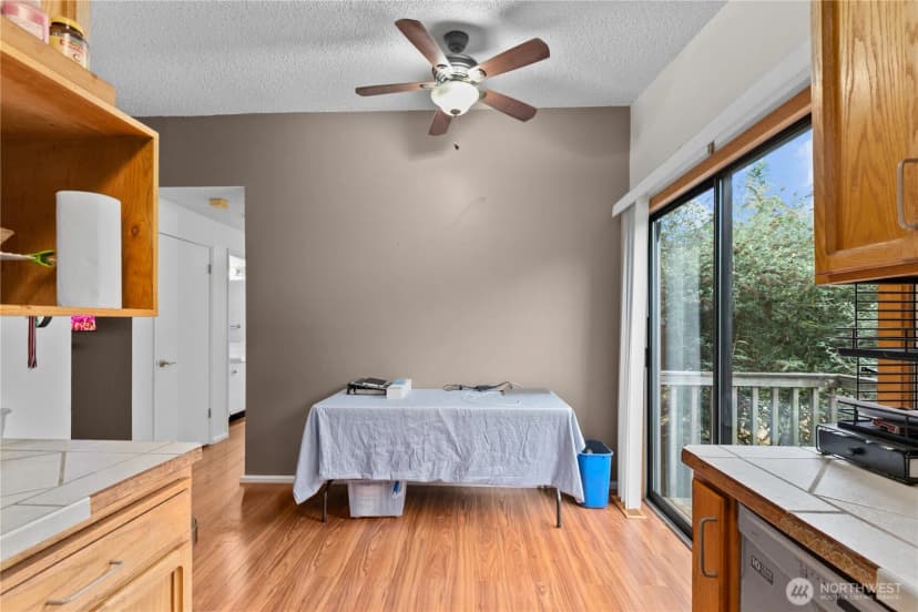 Property photo for 14009 91st Place Ne, Kirkland photo 8