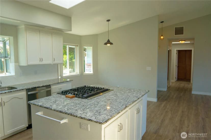 Property photo for 71 Le Roux Road, Sequim photo 15