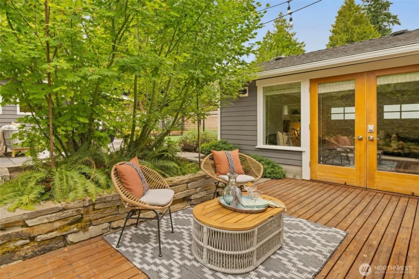 Property photo for 3203 Ne 94th Street, Seattle photo 24