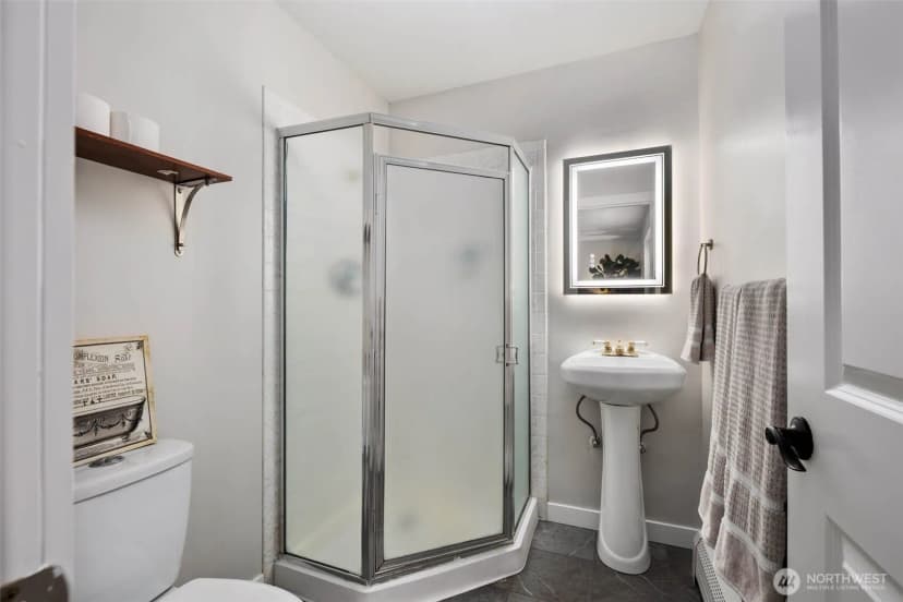 Property photo for 1400 Sw Thistle Street, Seattle photo 27