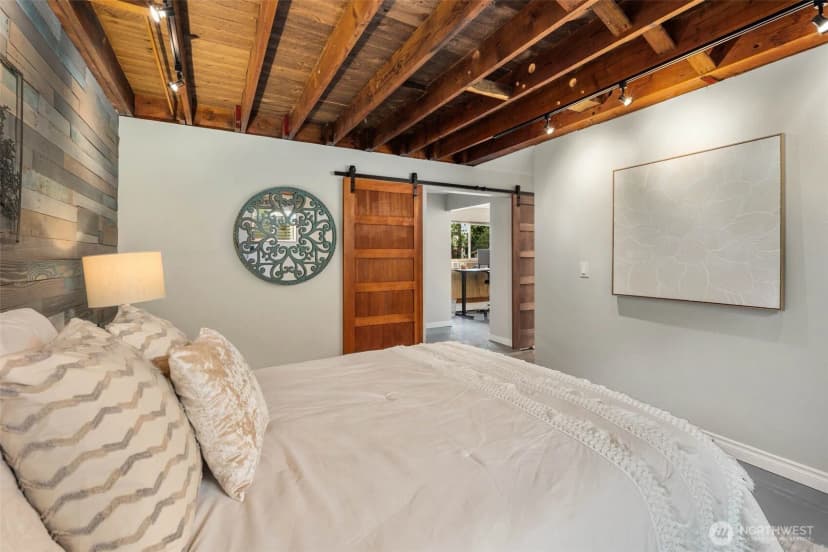 Property photo for 1400 Sw Thistle Street, Seattle photo 13