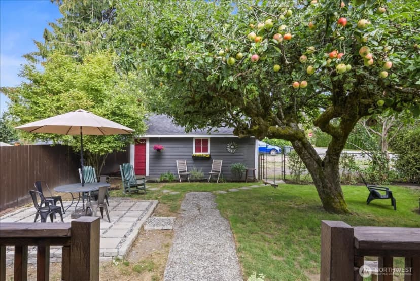 Property photo for 2121 74th Street Se, Everett photo 28