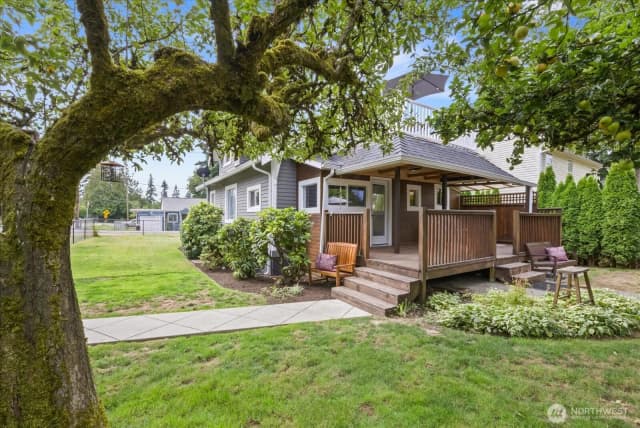 Property photo for 2121 74th Street Se, Everett photo 5
