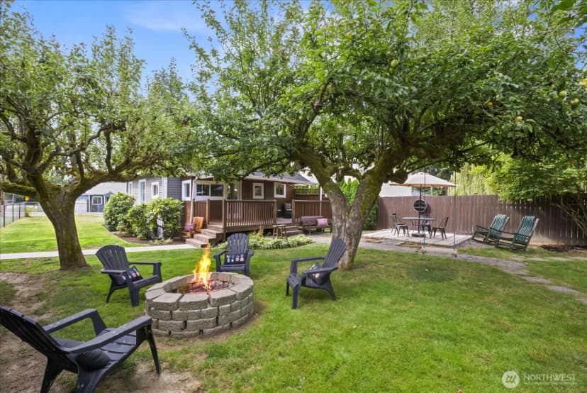Property photo for 2121 74th Street Se, Everett photo 10