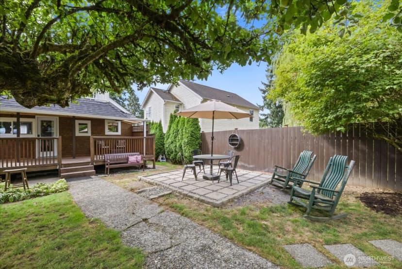 Property photo for 2121 74th Street Se, Everett photo 9