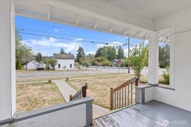 Property photo for 316 S Kentucky Avenue, Granite Falls photo 5