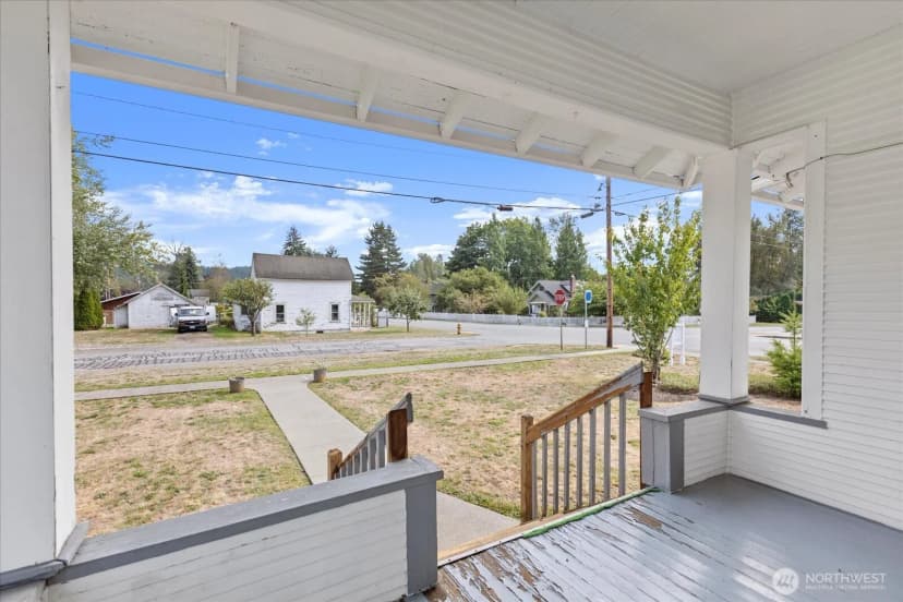 Property photo for 316 S Kentucky Avenue, Granite Falls photo 5