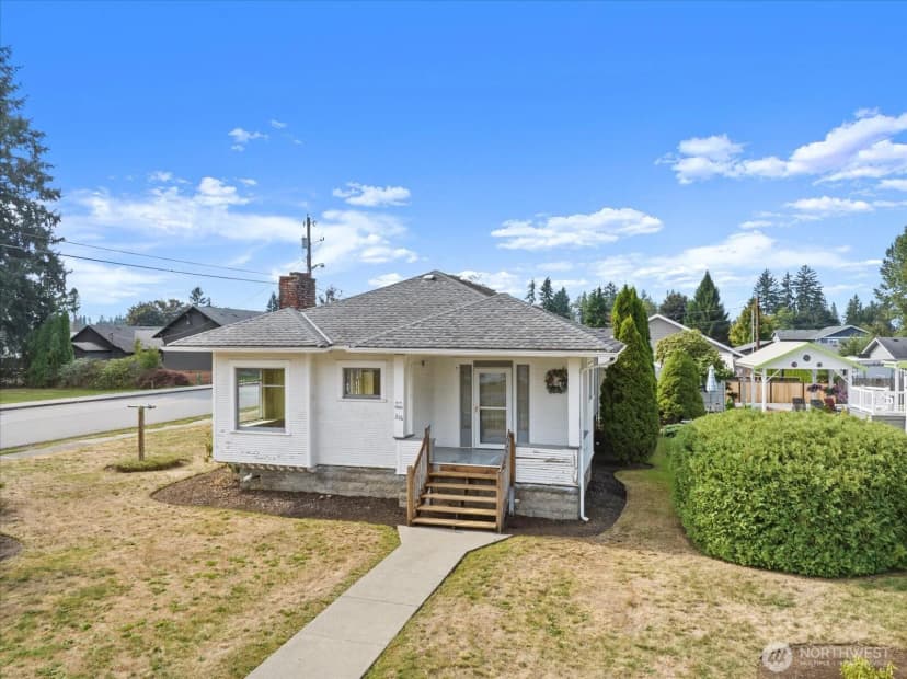 Property photo for 316 S Kentucky Avenue, Granite Falls photo 2