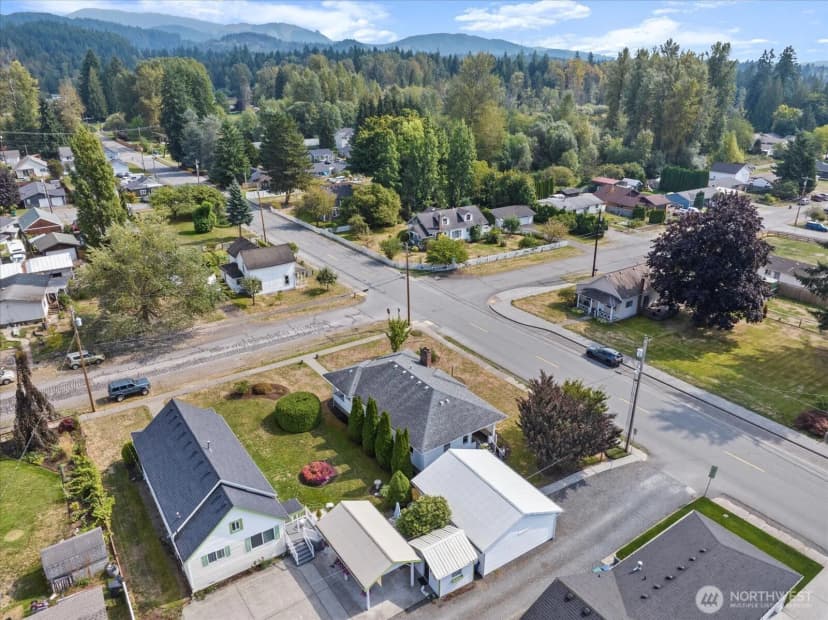 Property photo for 316 S Kentucky Avenue, Granite Falls photo 37