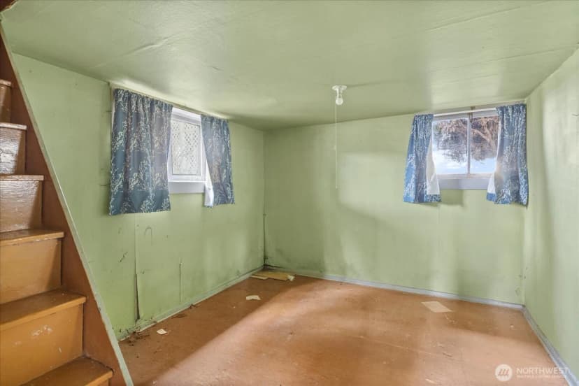 Property photo for 316 S Kentucky Avenue, Granite Falls photo 25