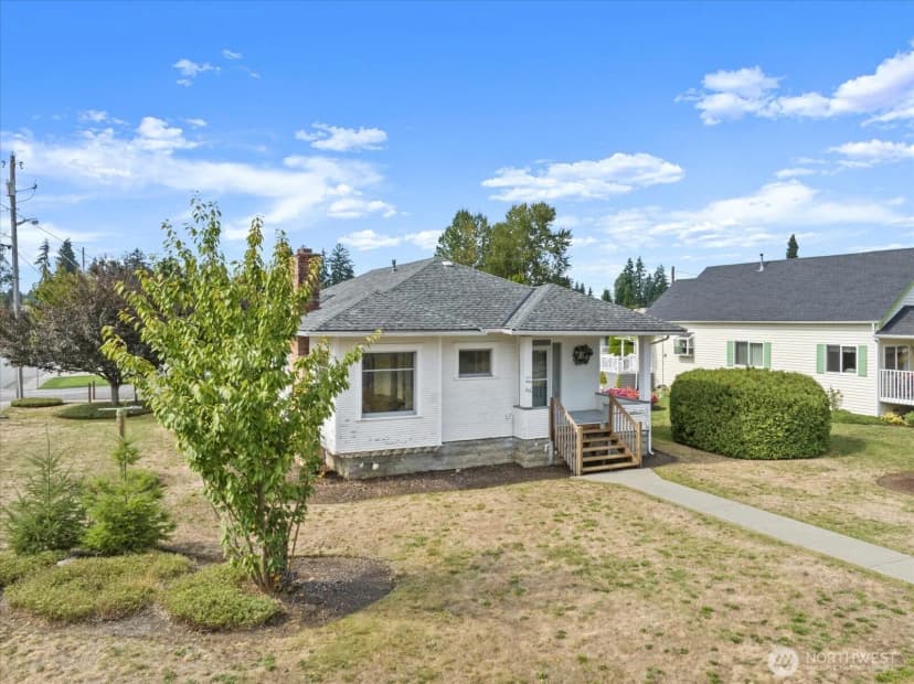 Property photo for 316 S Kentucky Avenue, Granite Falls
