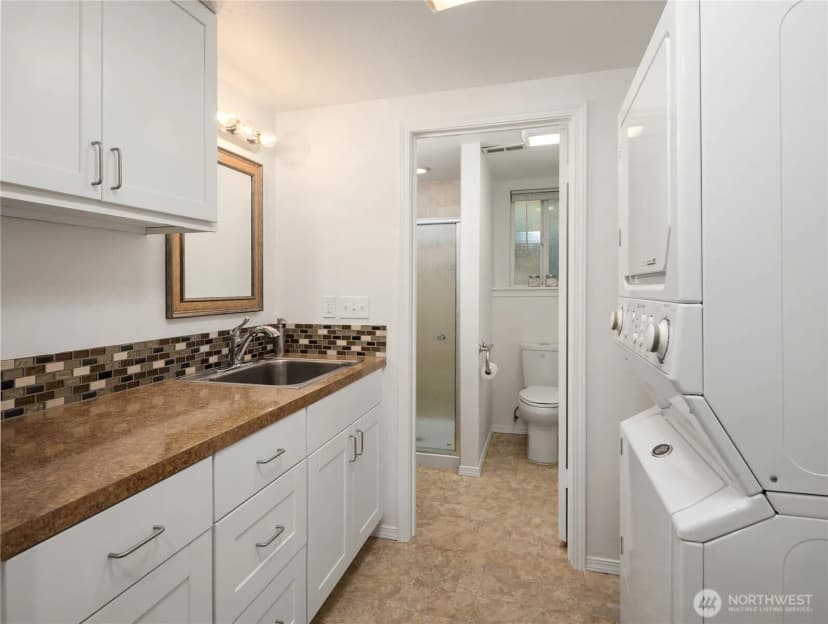 Property photo for 2215 W Lake Sammamish Parkway Ne, Redmond photo 39