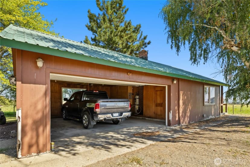 Property photo for 4530 Weaver Road, Ellensburg photo 24