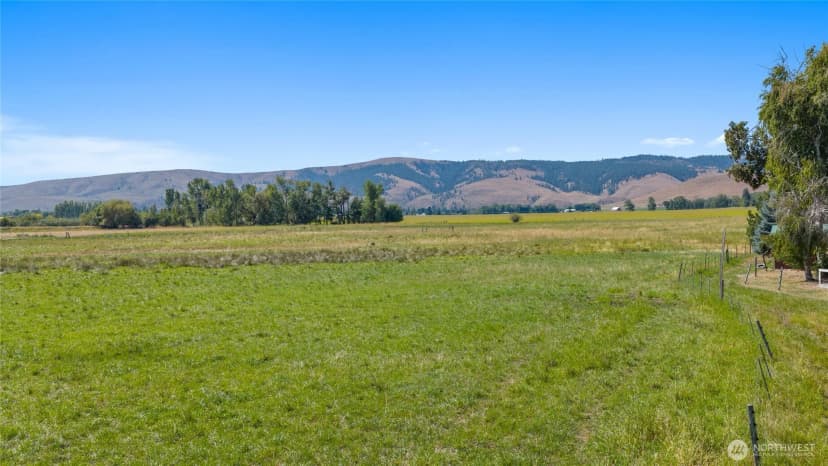 Property photo for 4530 Weaver Road, Ellensburg photo 36